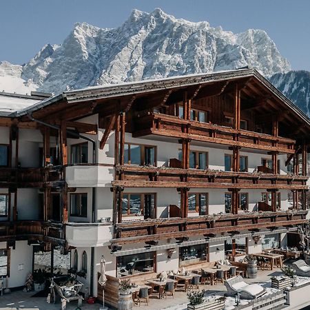 Alpenappartements Cristall Ehrwald Eksteriør billede