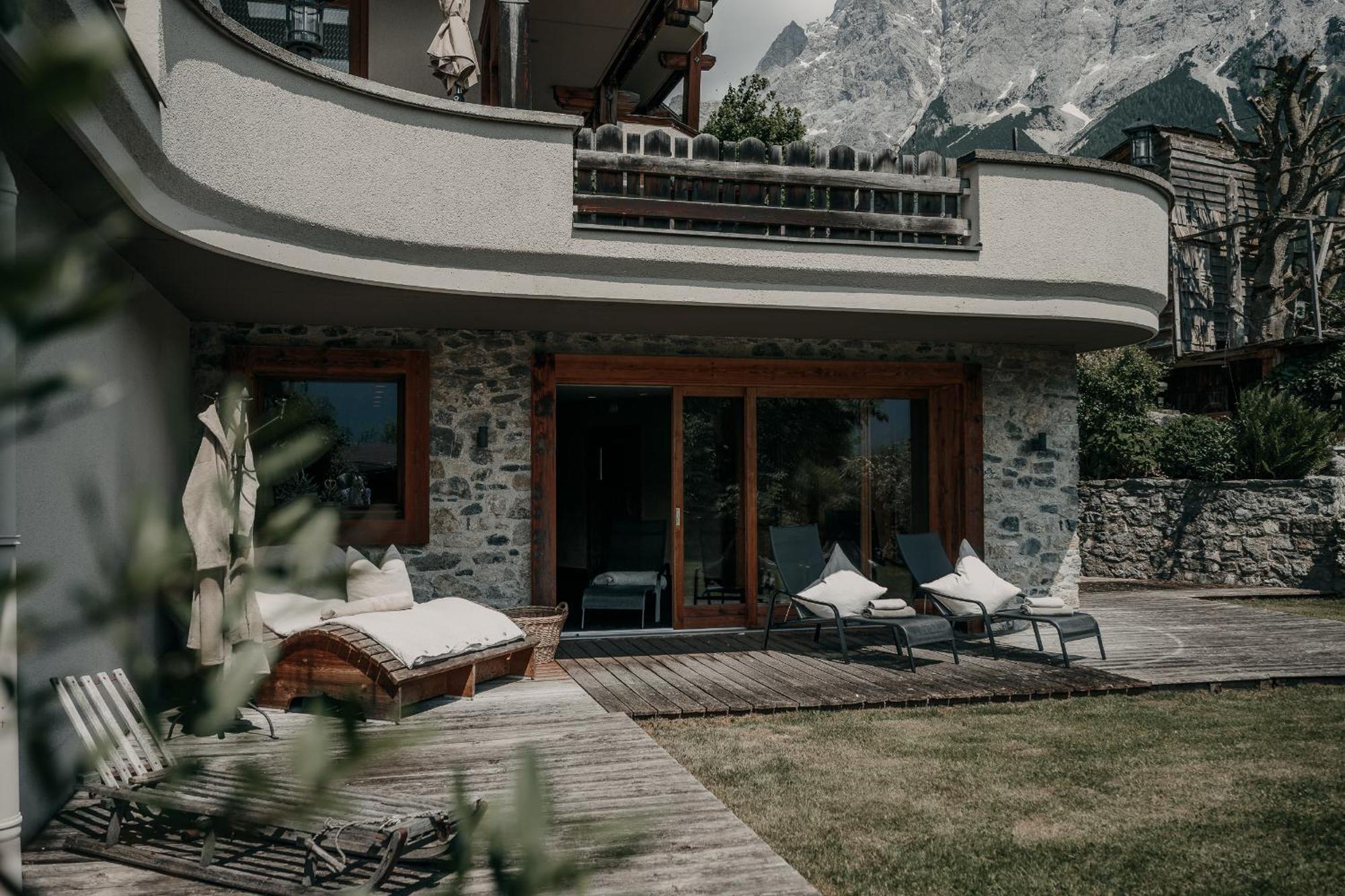 Alpenappartements Cristall Ehrwald Eksteriør billede