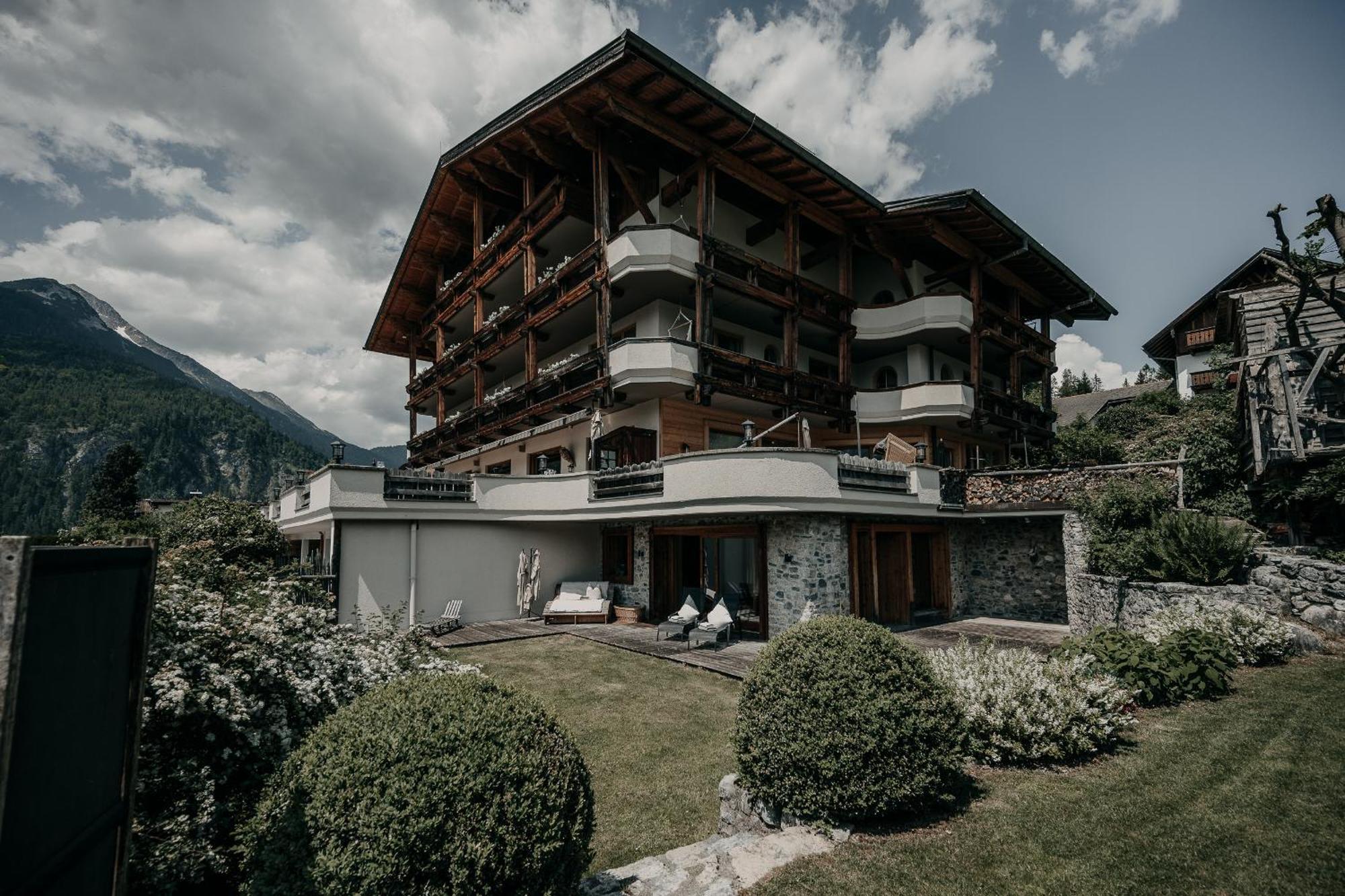 Alpenappartements Cristall Ehrwald Eksteriør billede