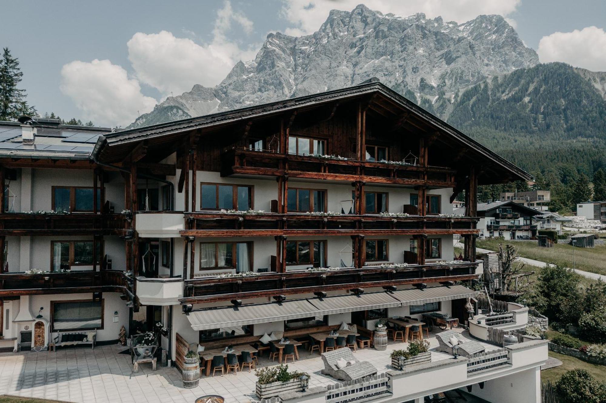 Alpenappartements Cristall Ehrwald Eksteriør billede